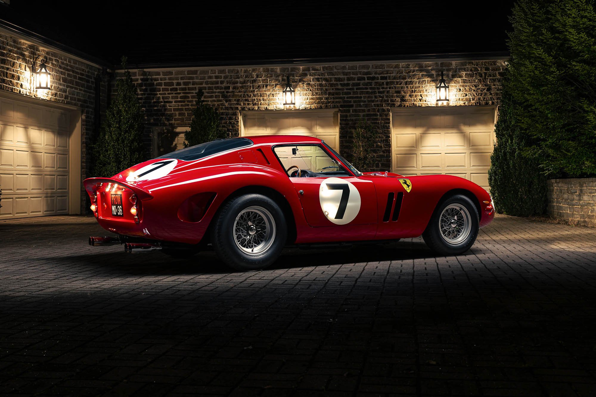 1962-Ferrari-330-LM-_-250-GTO-by-Scaglietti1427191_.jpg