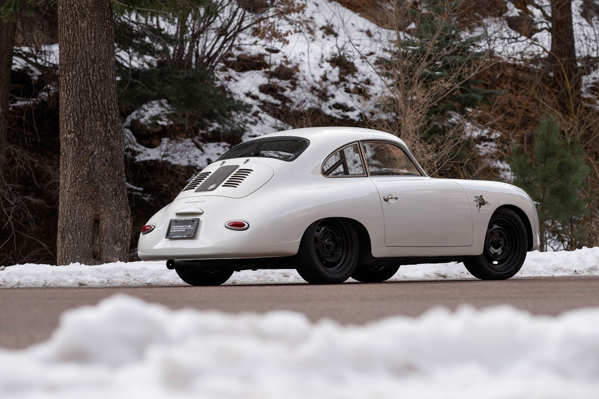 1957-Porsche-356-A-Outlaw-by-Emory1441833_.jpg
