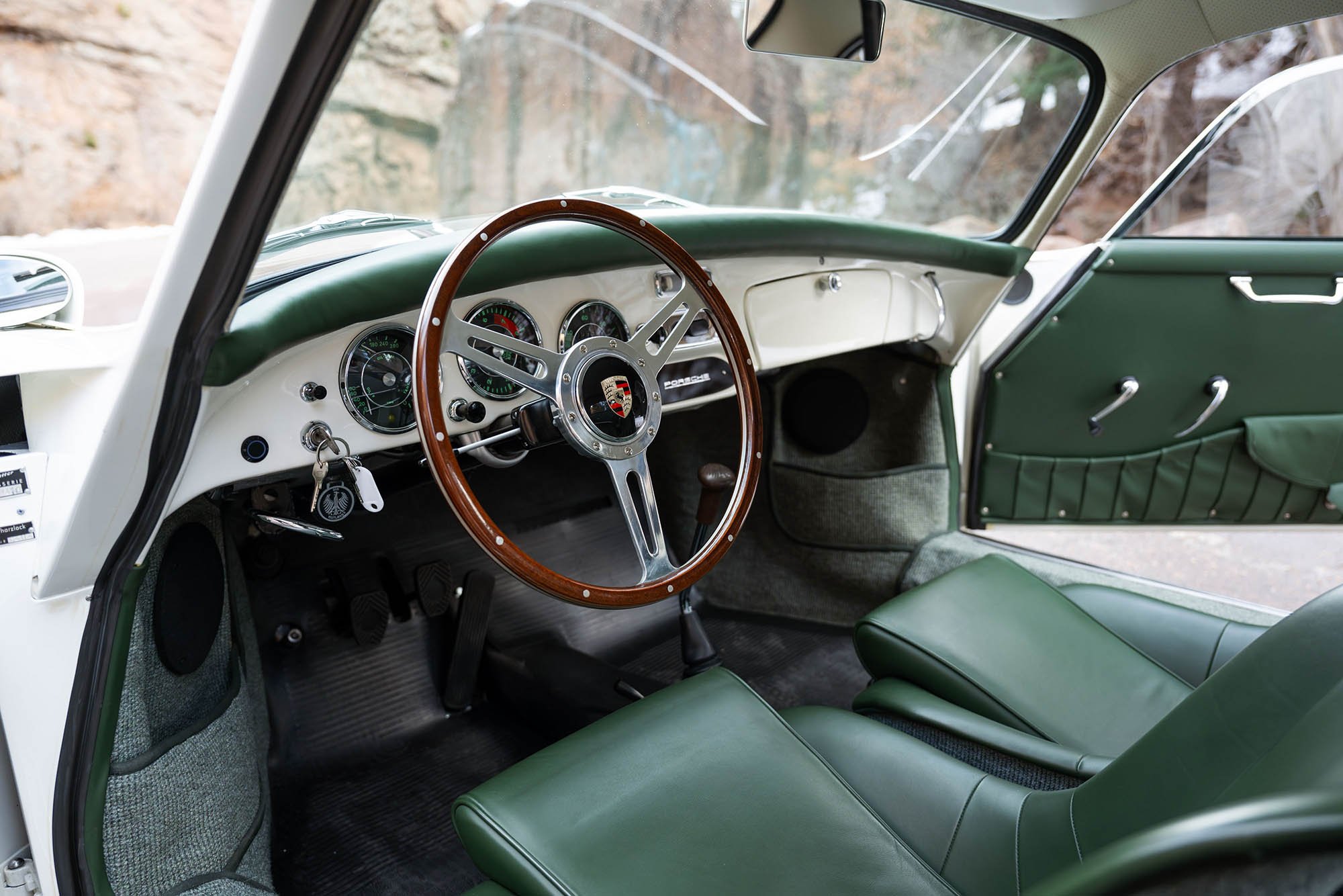 1957-Porsche-356-A-Outlaw-by-Emory1441829_.jpg