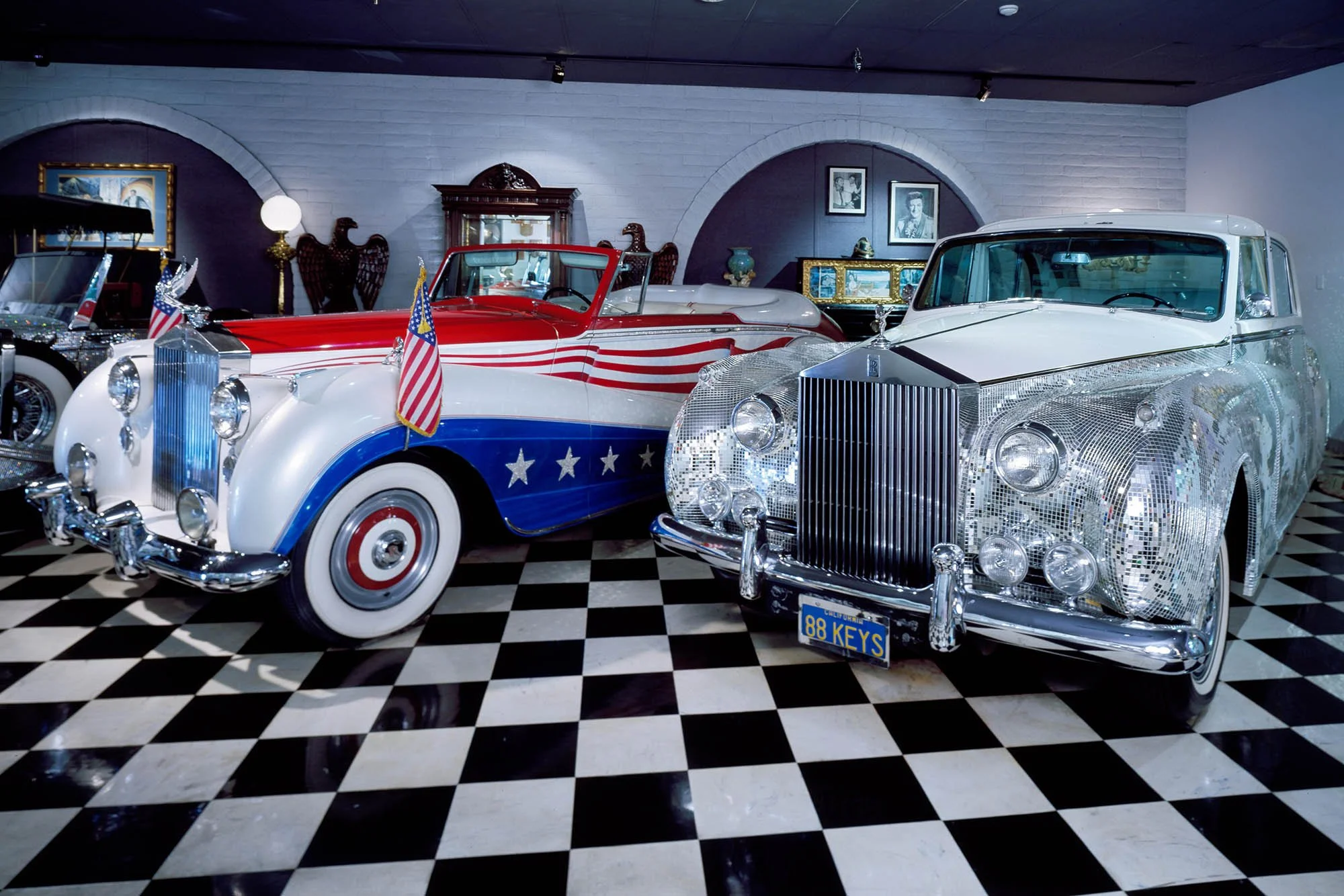 Phantom V owned by Liberace.jpg