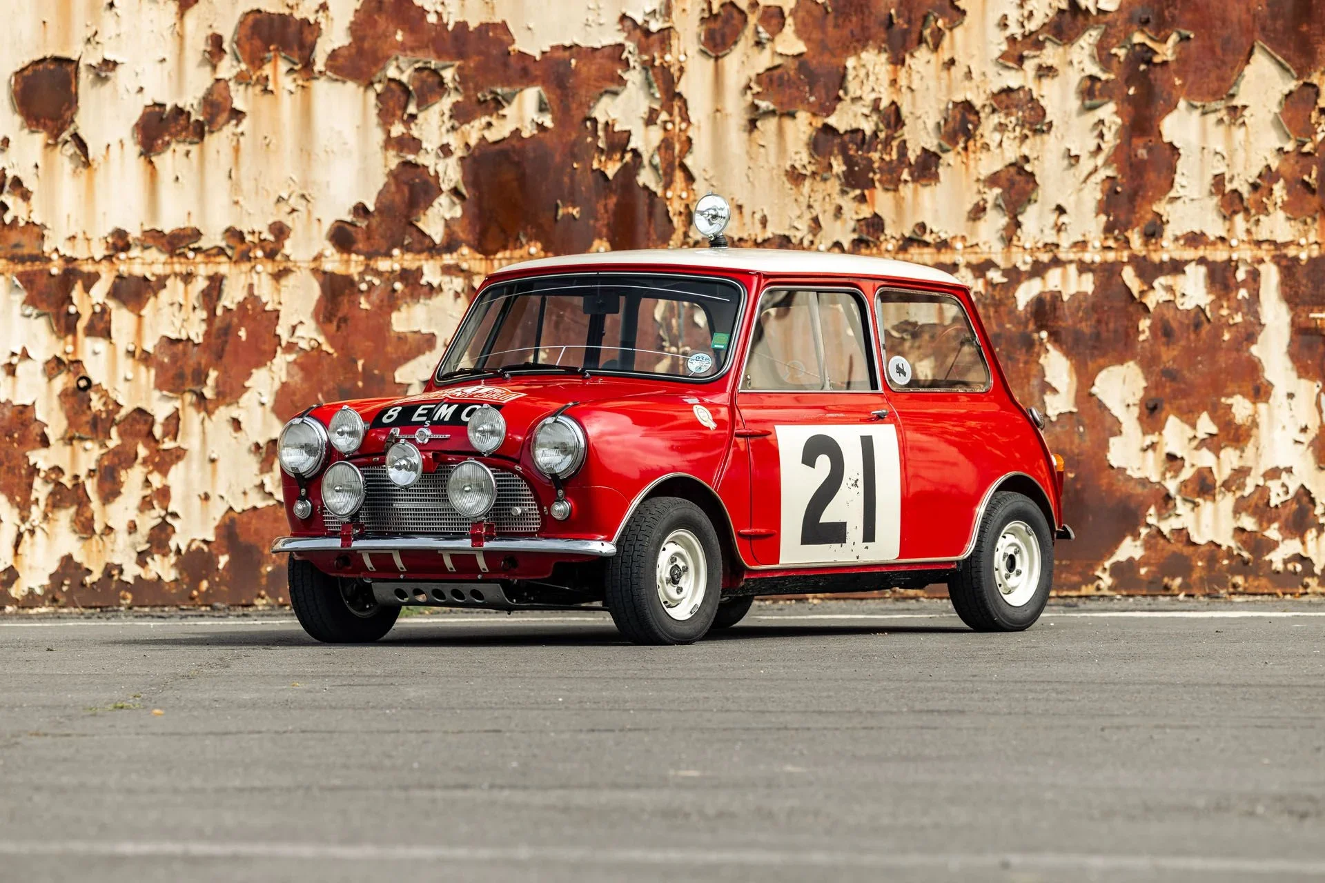1963-mini-cooper-s-rally-ex-bmc-works-hopkirk.webp