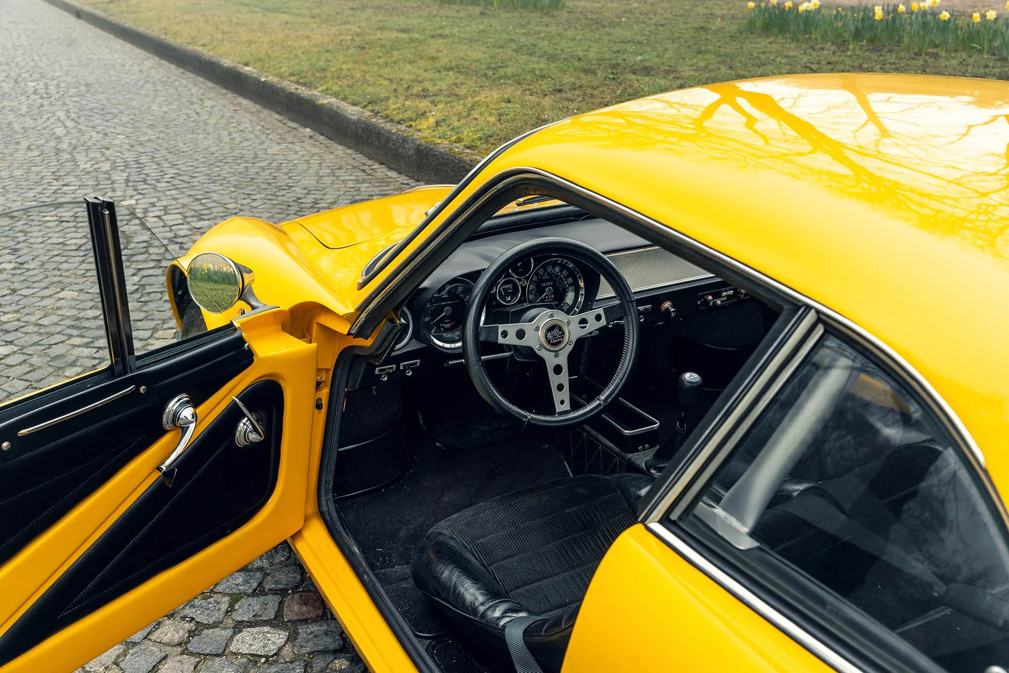 1970-Alpine-Renault-A110-1300-G_1435753.jpg