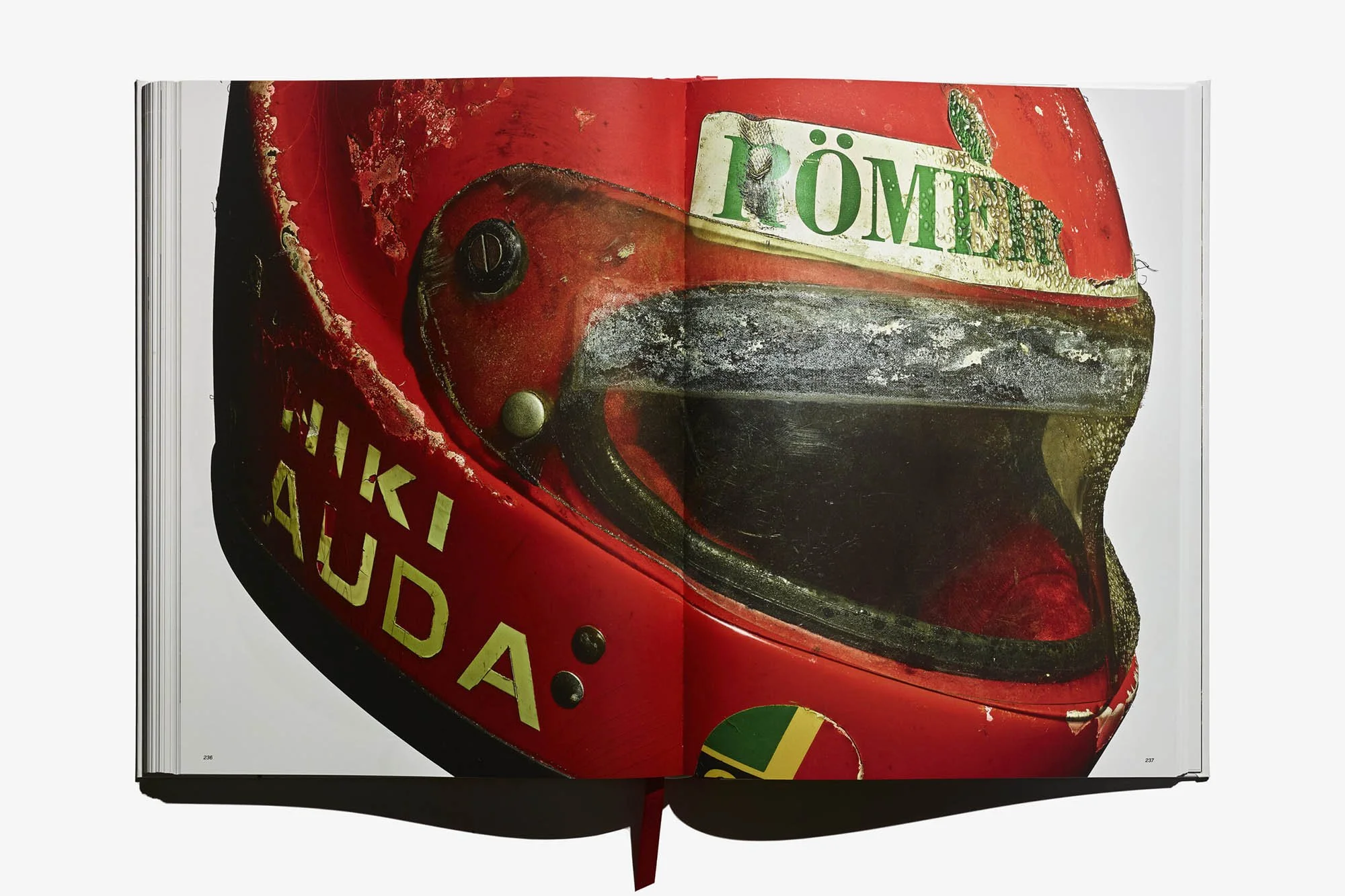 260206_RG_F1_Art_of_Racing_Helmets_Book_Pages_Lauda-scaled.jpg