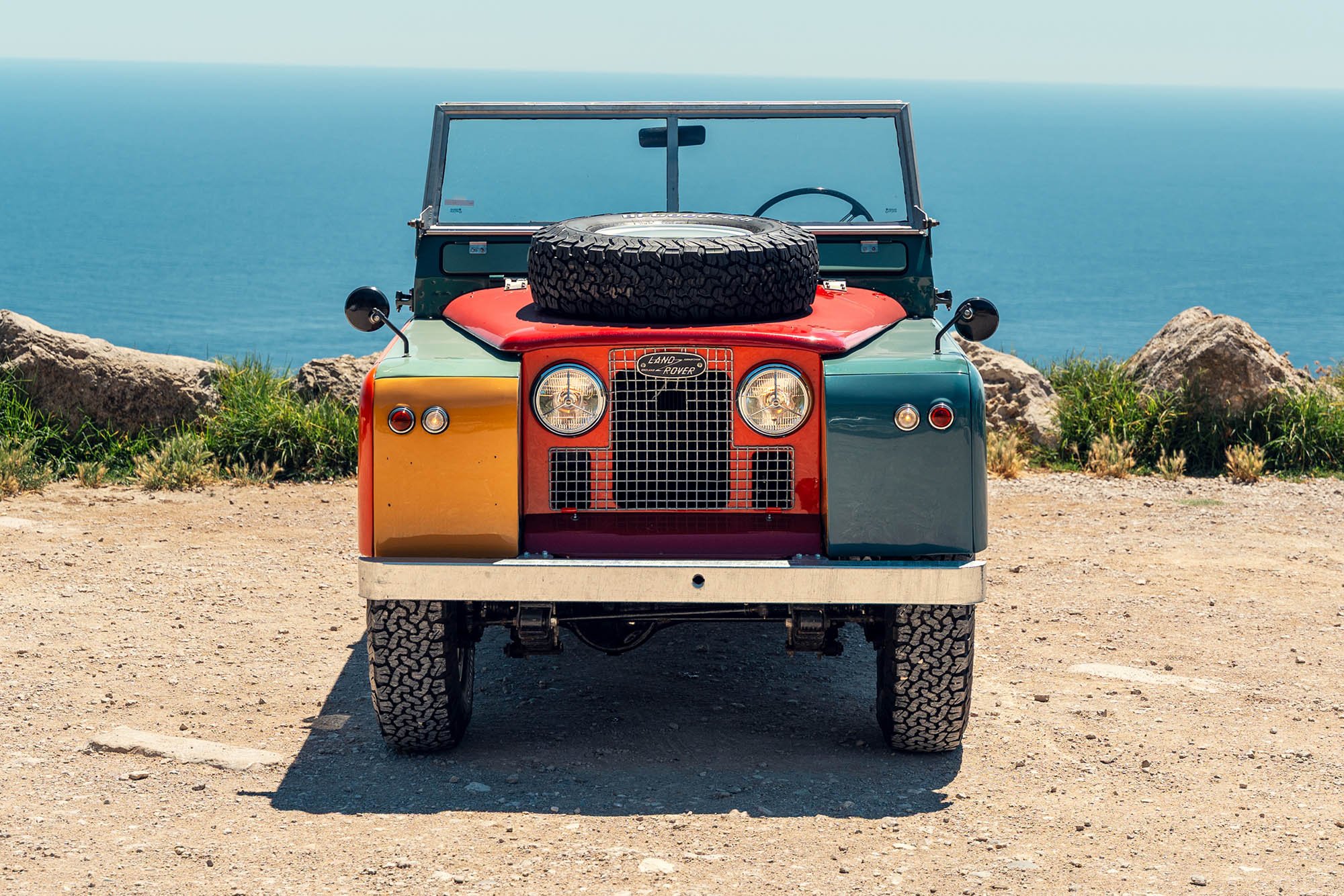 1958-Land-Rover-Series-II--Art-Car--by-Sean-Wotherspoon_1456219.jpg