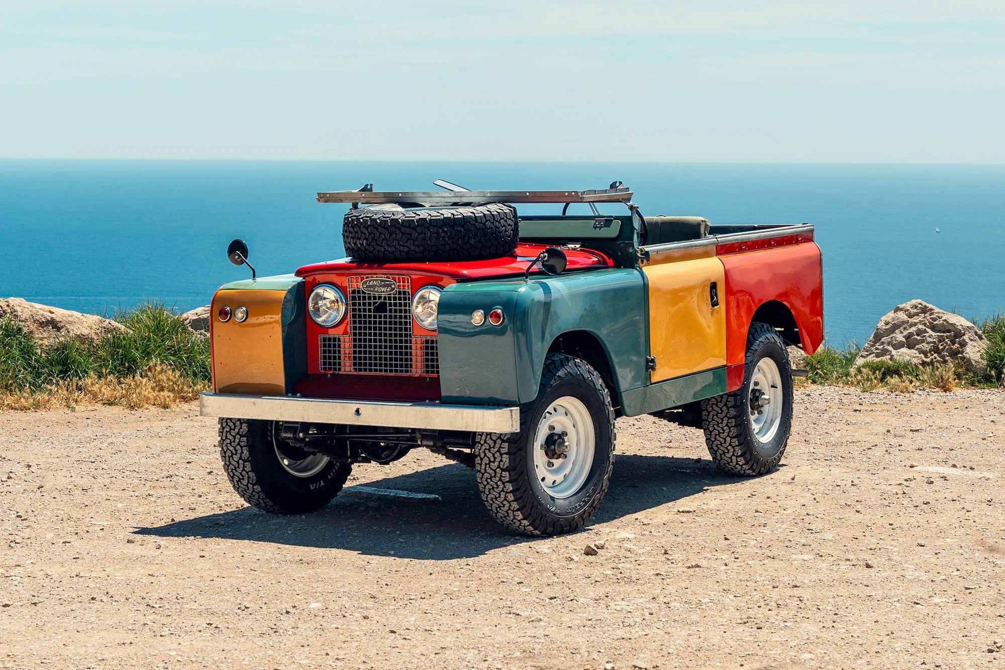 1958-Land-Rover-Series-II--Art-Car--by-Sean-Wotherspoon_1456221.jpg