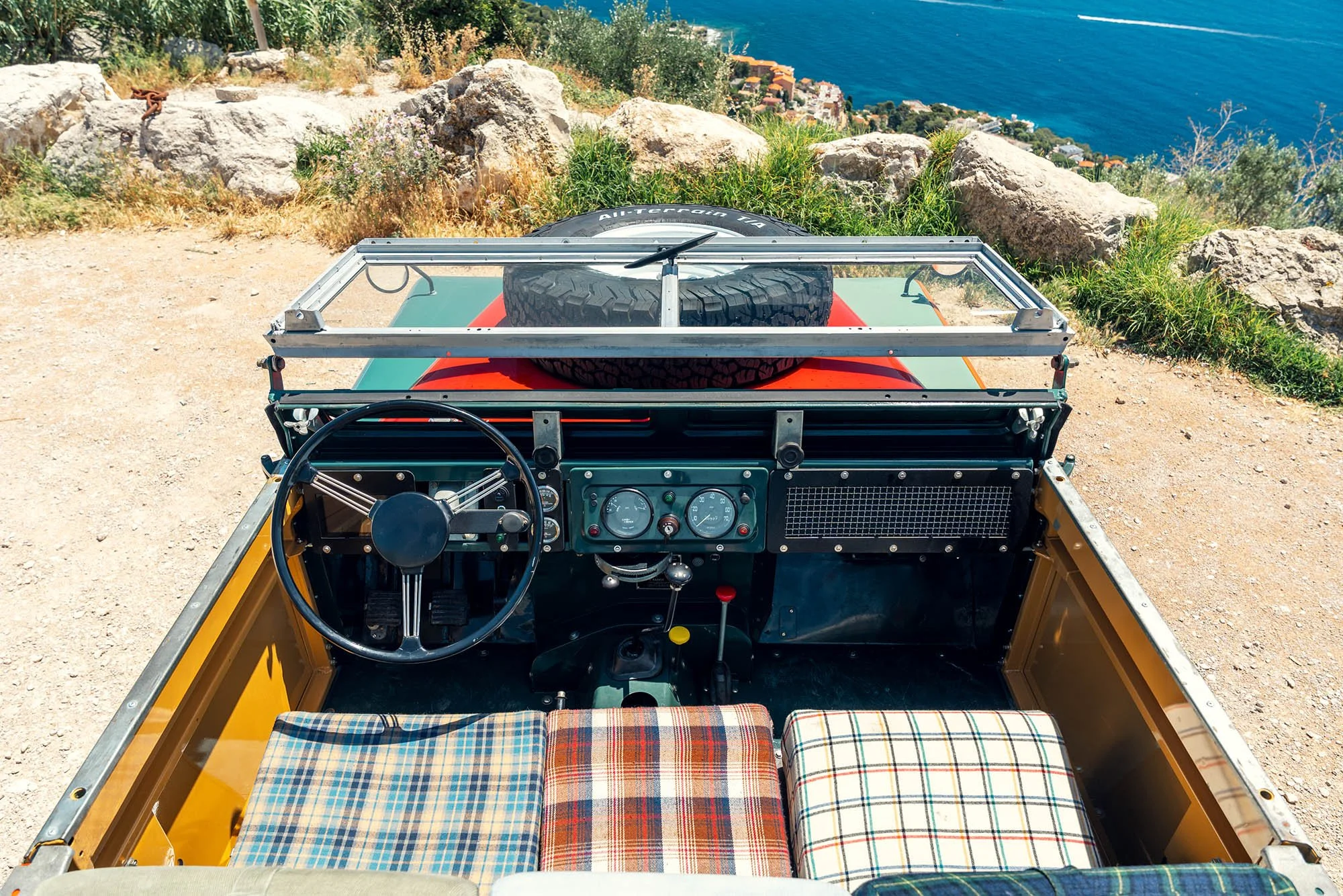 1958-Land-Rover-Series-II--Art-Car--by-Sean-Wotherspoon_1456237.jpg