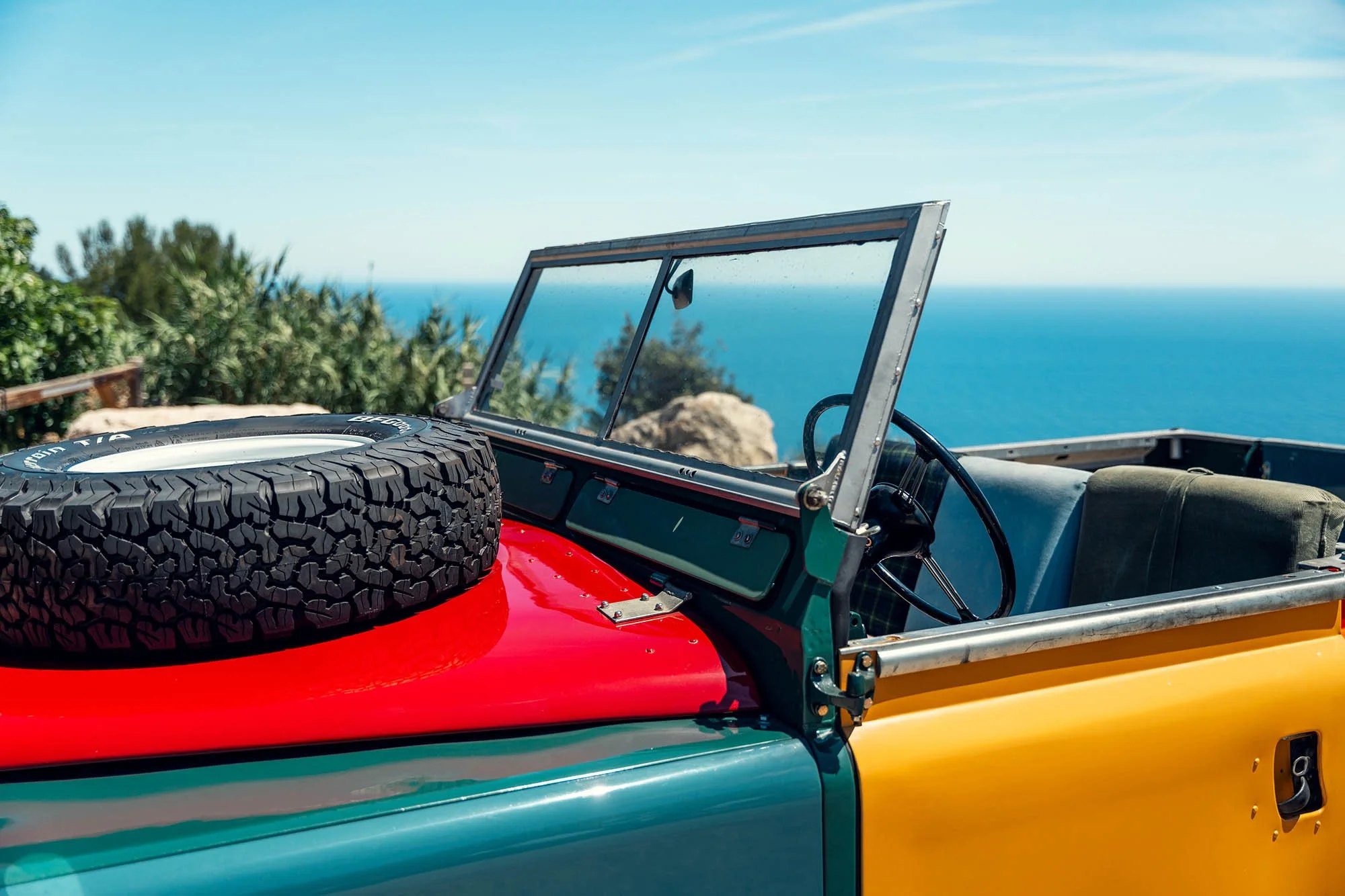1958-Land-Rover-Series-II--Art-Car--by-Sean-Wotherspoon_1456249.jpg