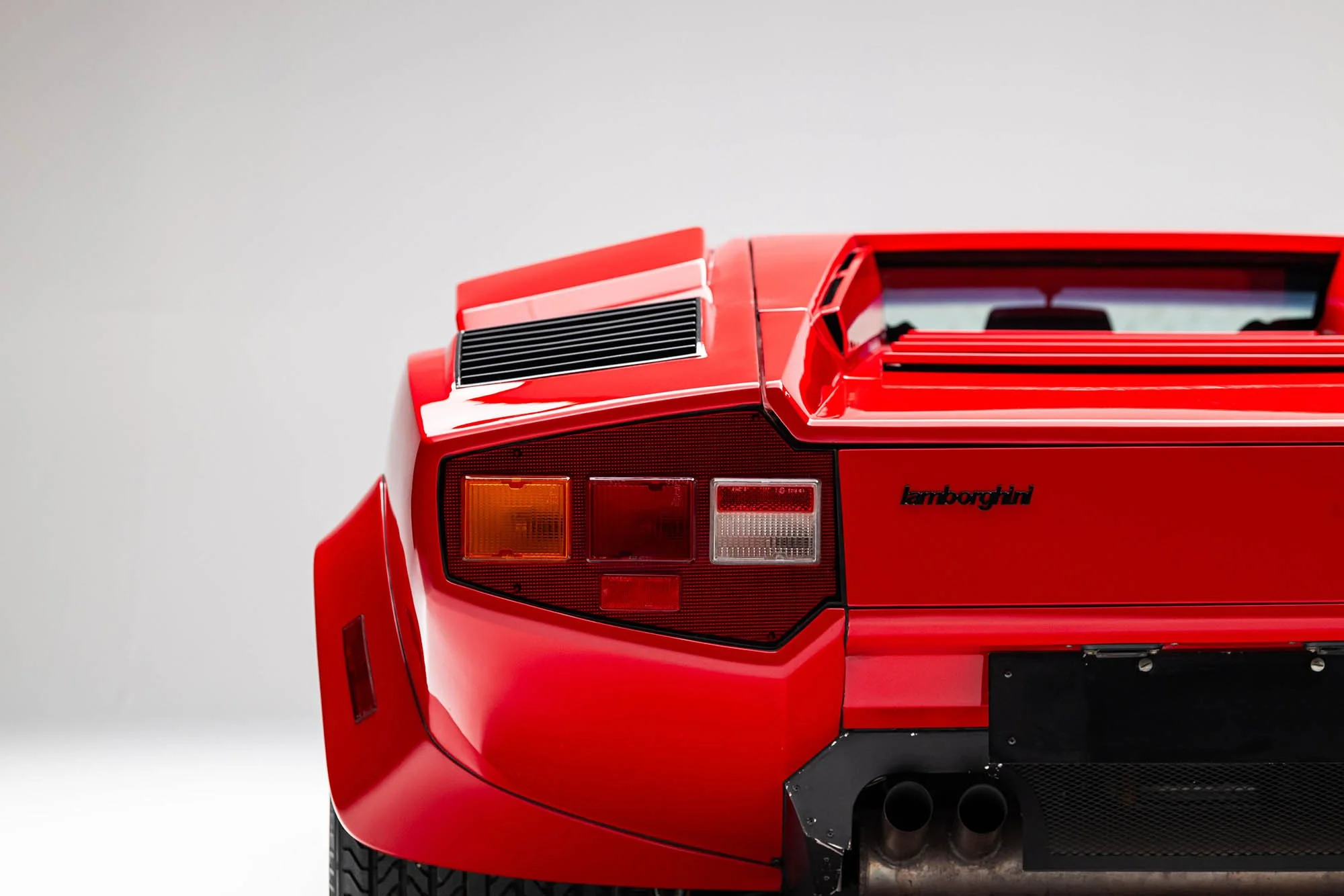 1979-Lamborghini-Countach-LP400-S-Series-I-by-Bertone_1468596.jpg