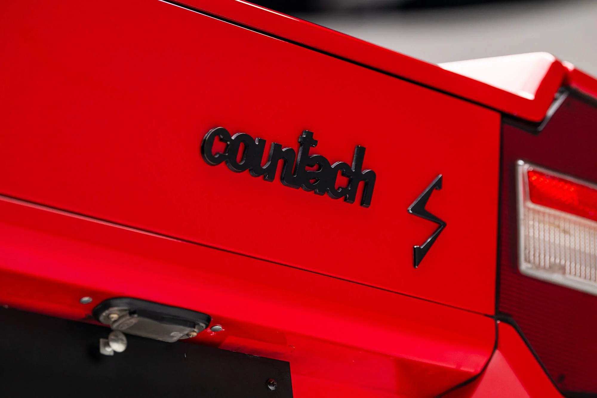 1979-Lamborghini-Countach-LP400-S-Series-I-by-Bertone_1468597.jpg