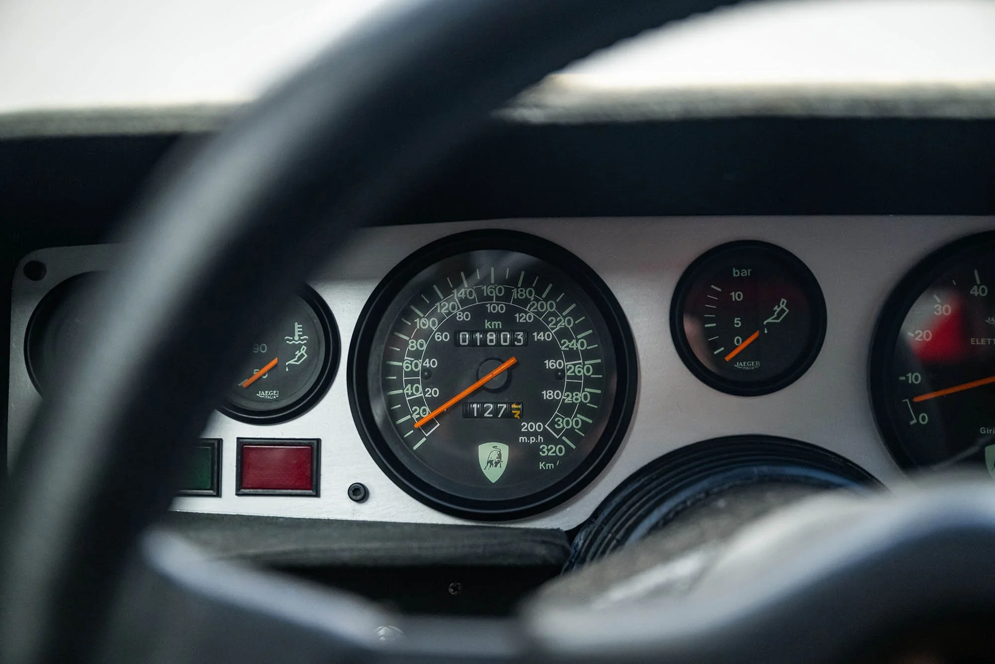 1979-Lamborghini-Countach-LP400-S-Series-I-by-Bertone_1468615.jpg