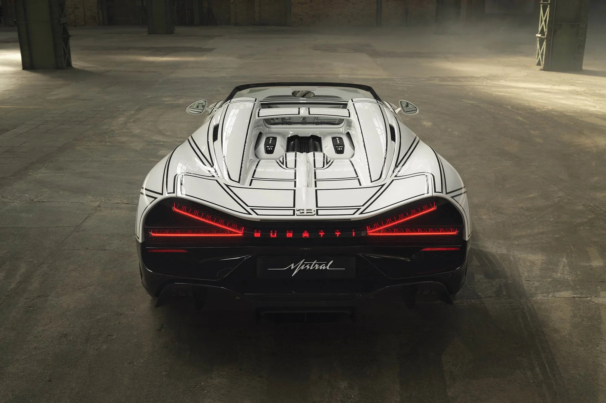 08 BUGATTI-Sur-Mesure-KPM.jpg