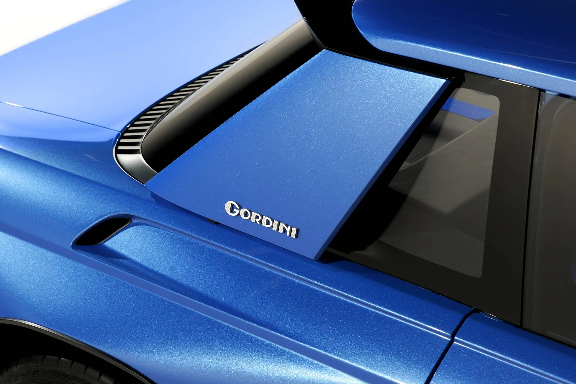 Renault 8 Gordini Concept (33).jpg
