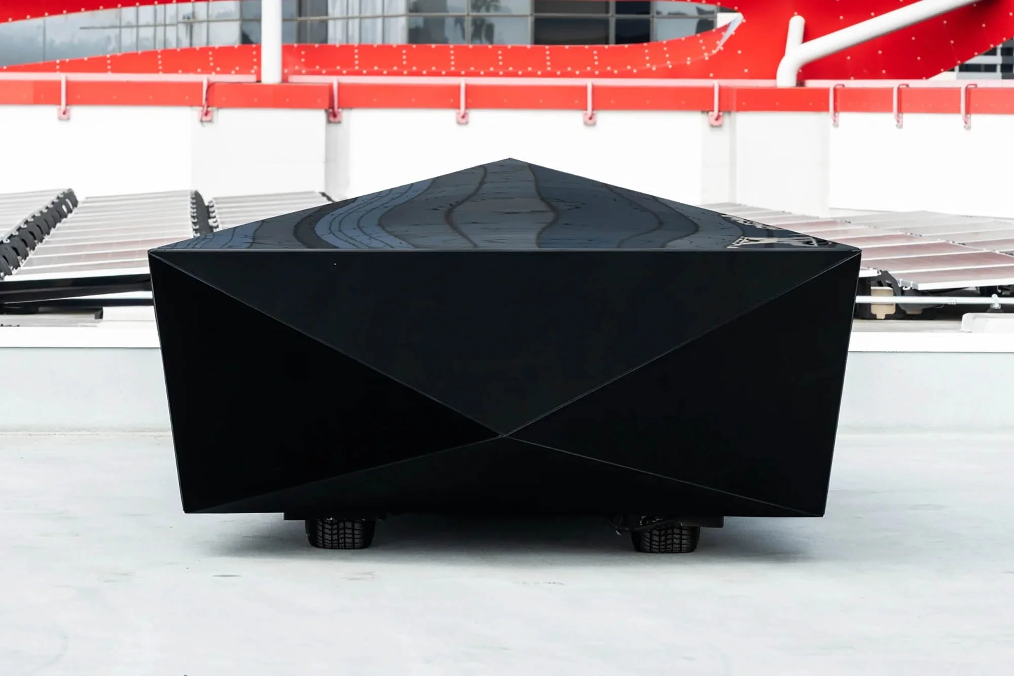 2018-united-nude-lo-res-concept-car (21).jpg