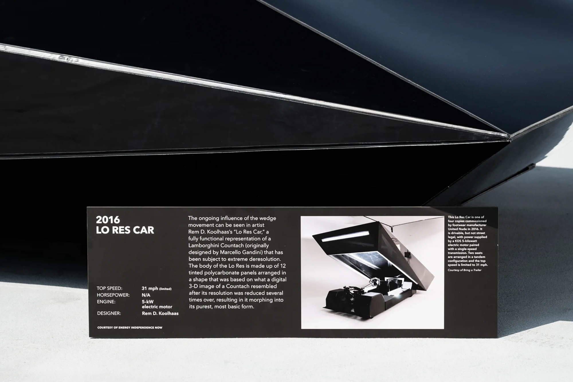 2018-united-nude-lo-res-concept-car (14).jpg