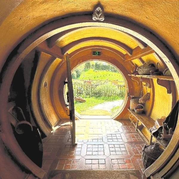 Gaining Confidence in Self-Sufficiency: Using (I∞T)® Advanced Level: Story Form