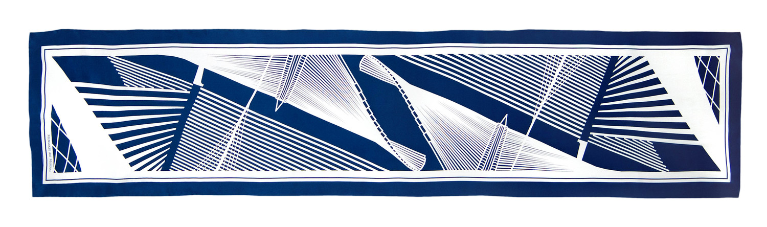 Milwaukee Art Museum: the design is based on the open wings of the Iconic calatrava