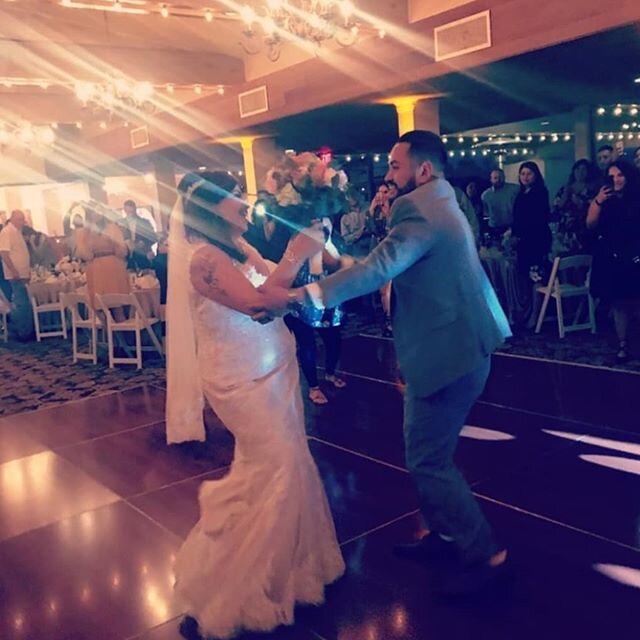 I can't believe it's been 2 years since these two got hitched! They had so much fun and did it their way! Happy Anniversary!  #wedding #aniversario #boda