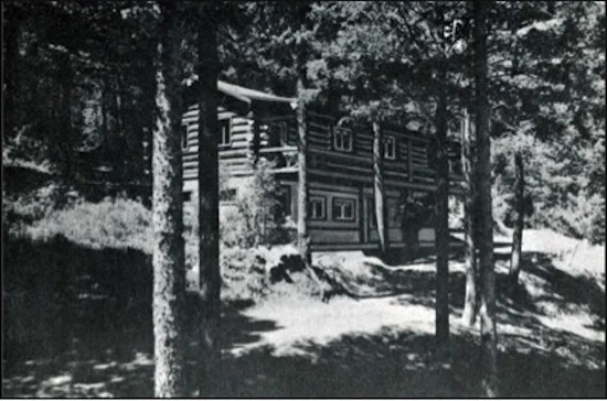 Canon Lodge.jpg