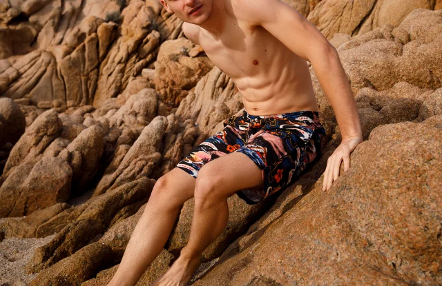 Stella McCartney Takes the Plunge Into Men’s Swimwear