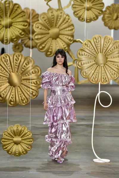 Alice+McCall+Runway+Mercedes+Benz+Fashion+0s3iDKsM_04l.jpg