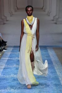 Kindred+Runway+Mercedes+Benz+Fashion+Week+GHh-CKaaz9Tl.jpg
