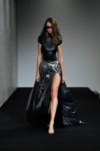 Mariam+Seddiq+Runway+Mercedes+Benz+Fashion+86G8wl1jDypl.jpg