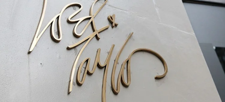 Lord &amp; Taylor Sold to Le Tote for $100 Million