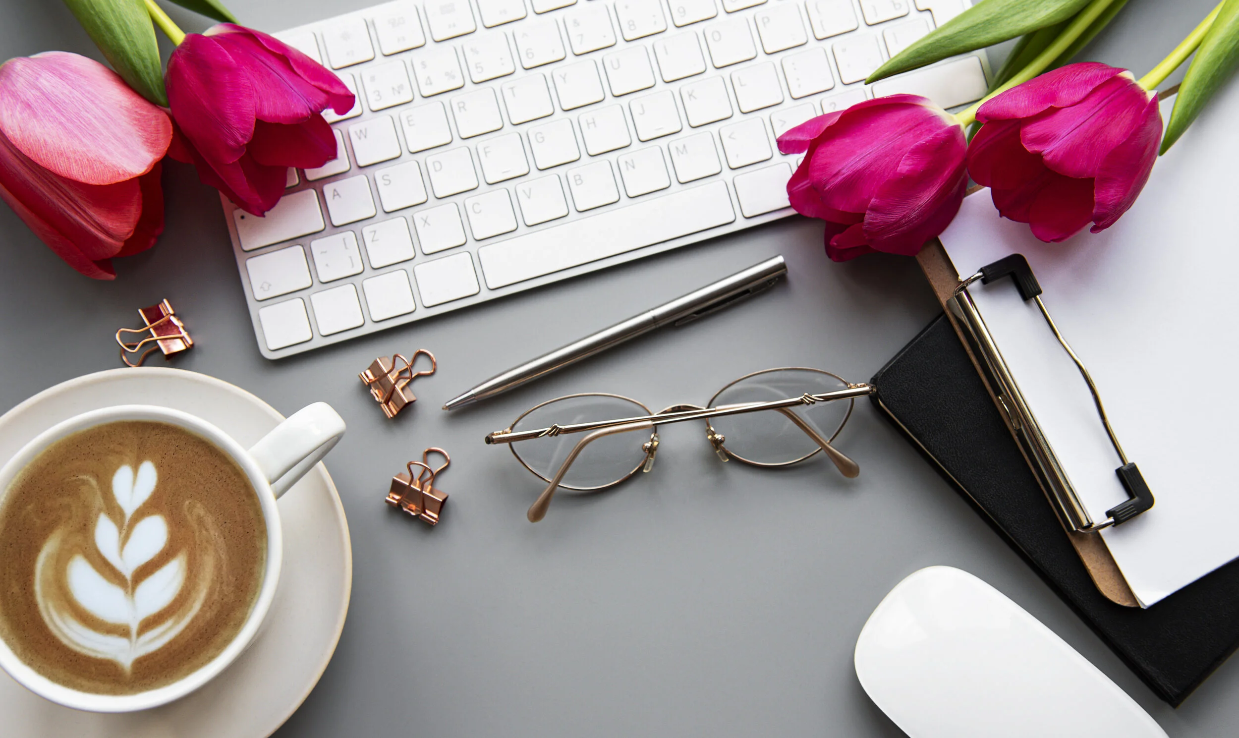HOW TO CREATE A FASHION PRESS RELEASE