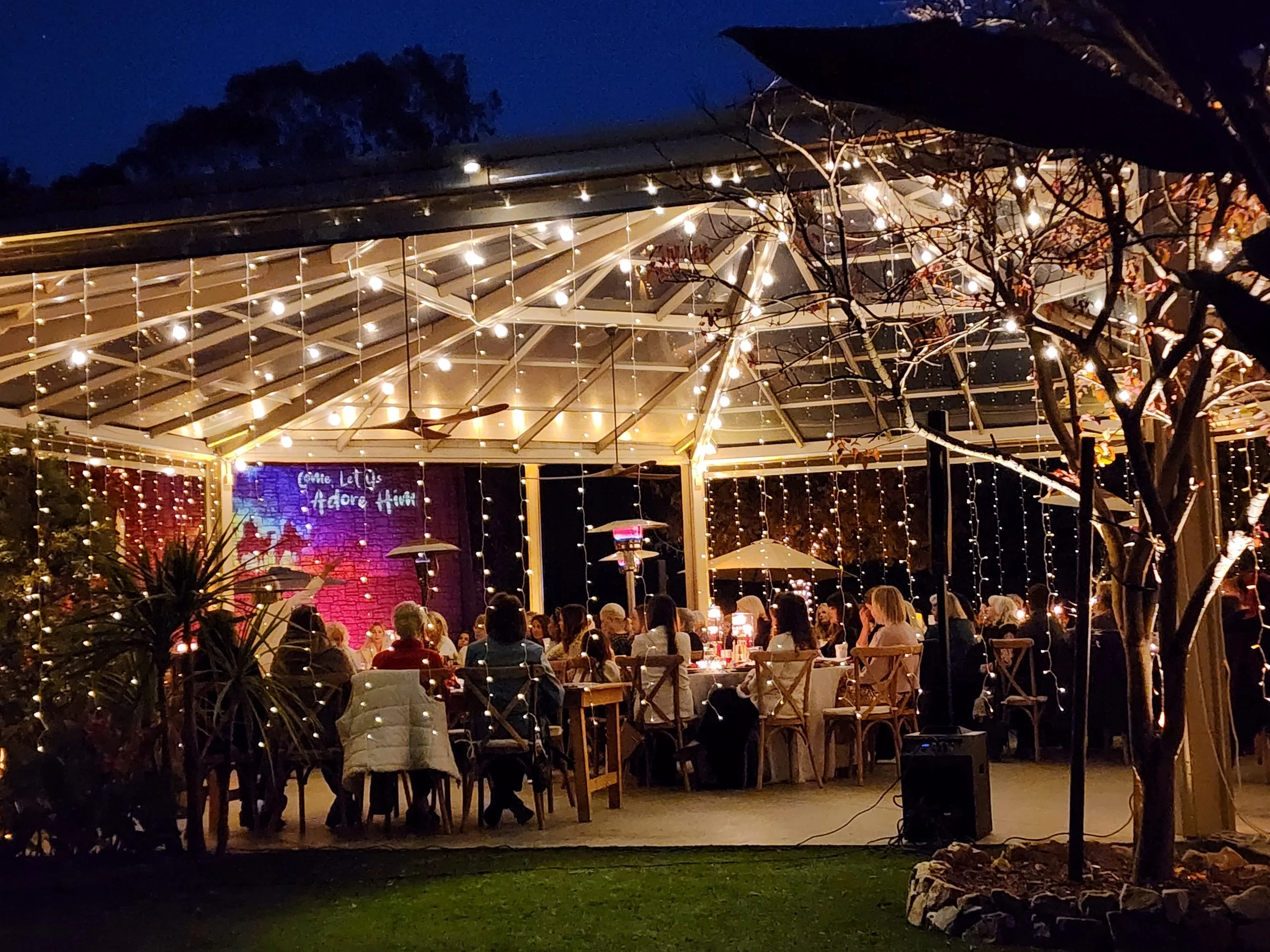 Women's Christmas Candlelight Dinner