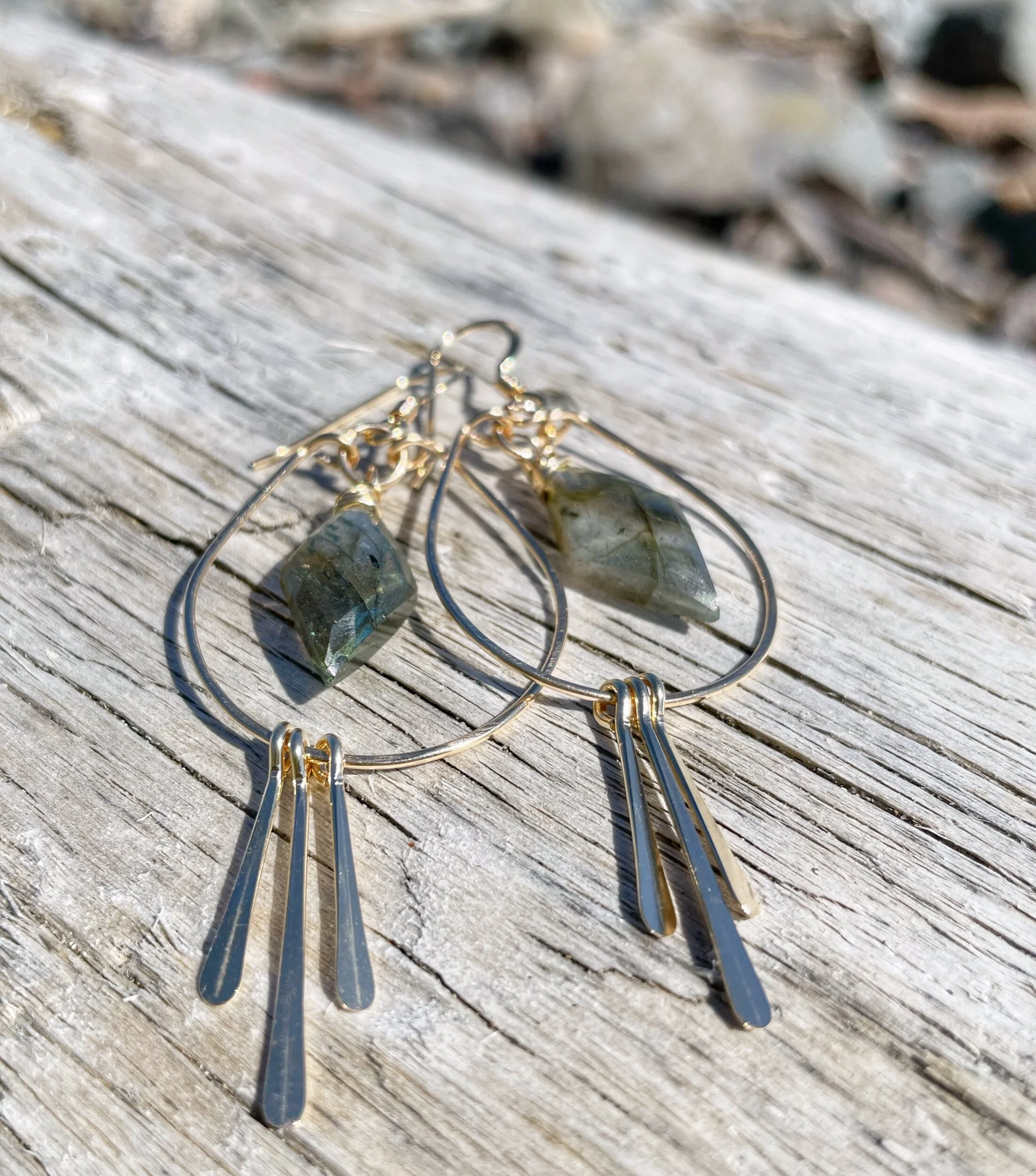 E017EE76-B9DC-4AA5-A249-3A27FD78A5DB