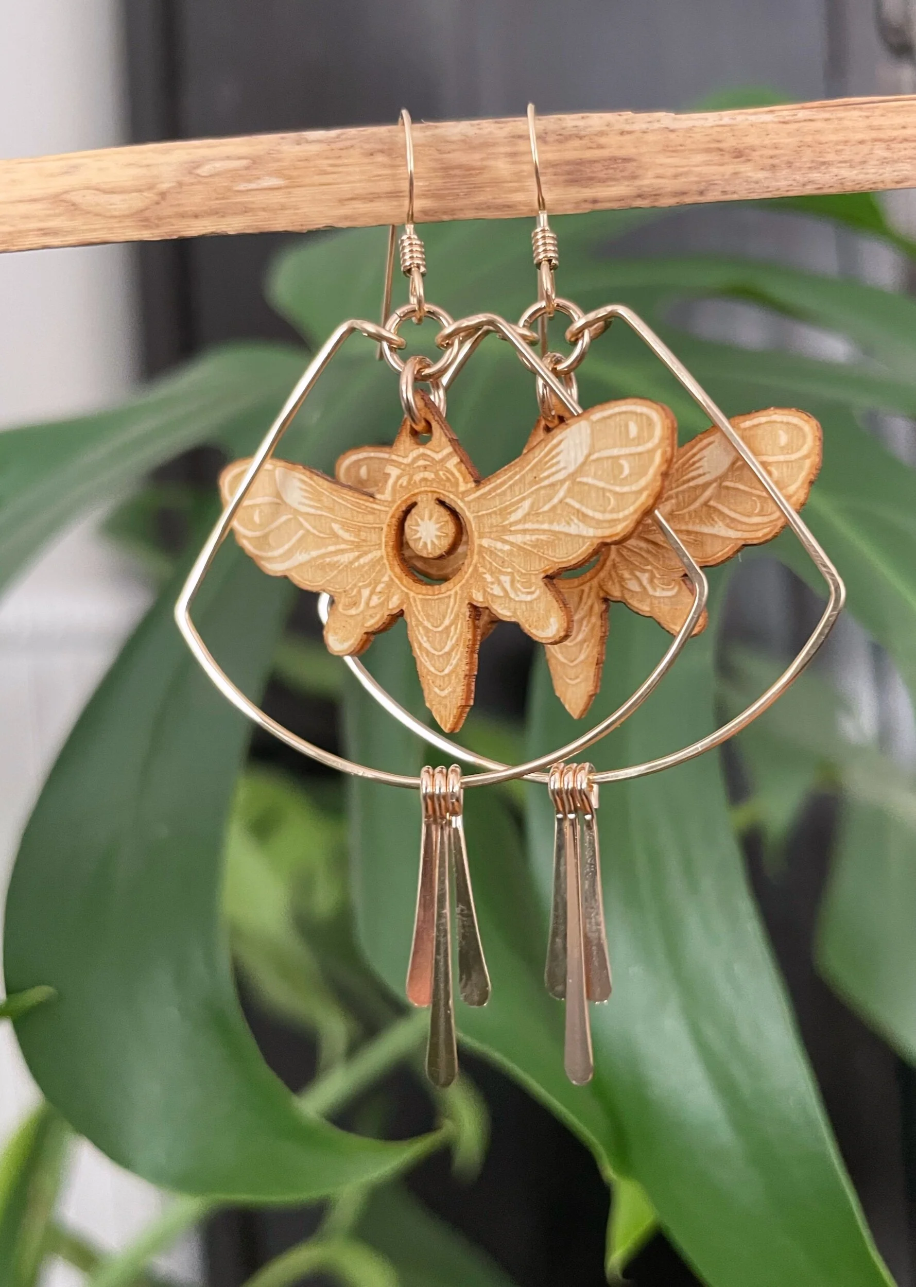 EA91B4E9-B7F5-4DF2-AFAE-B58E8745299E