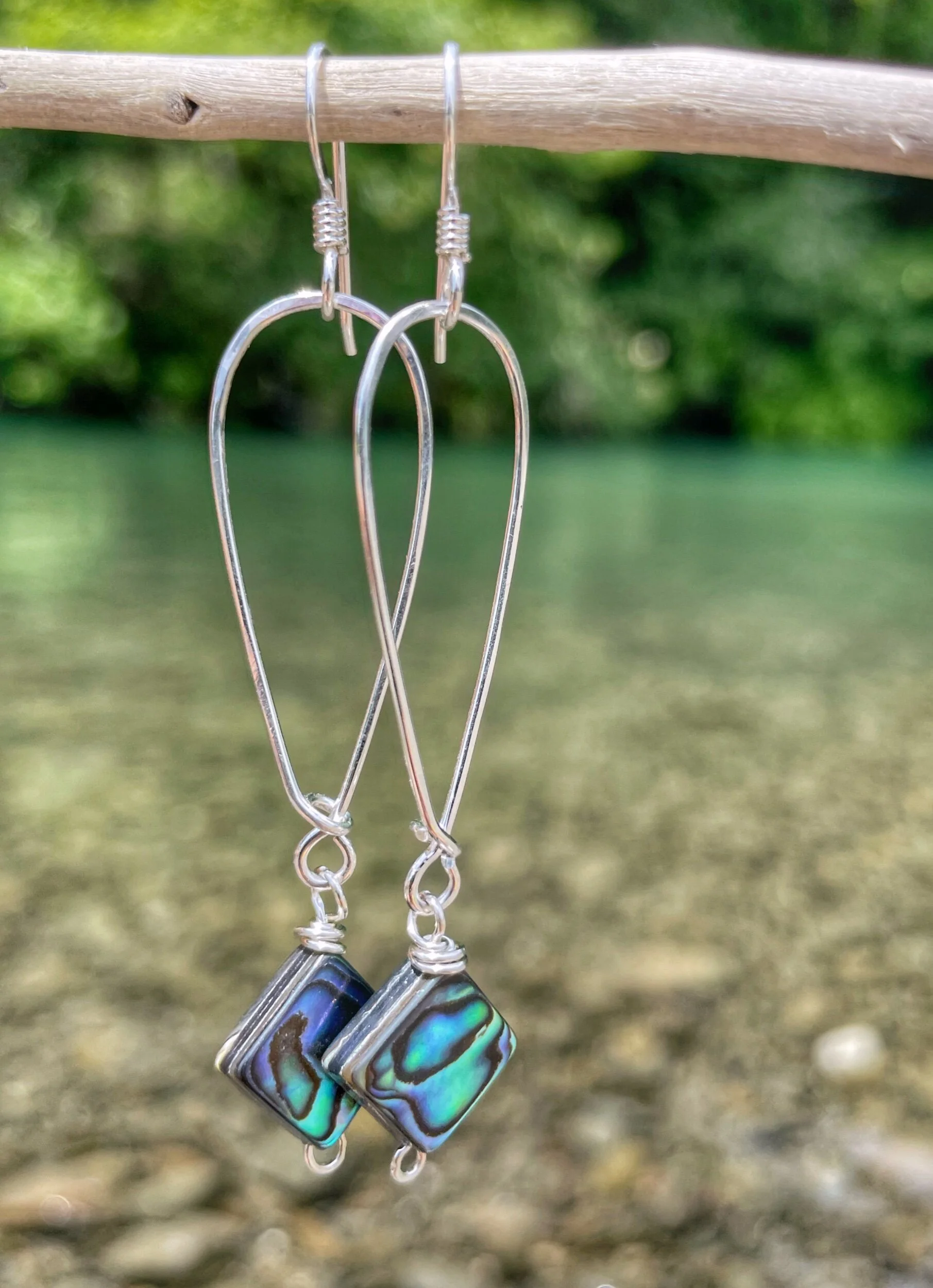 ECF2FCF9-33AC-4DA4-A367-B764BB21D905