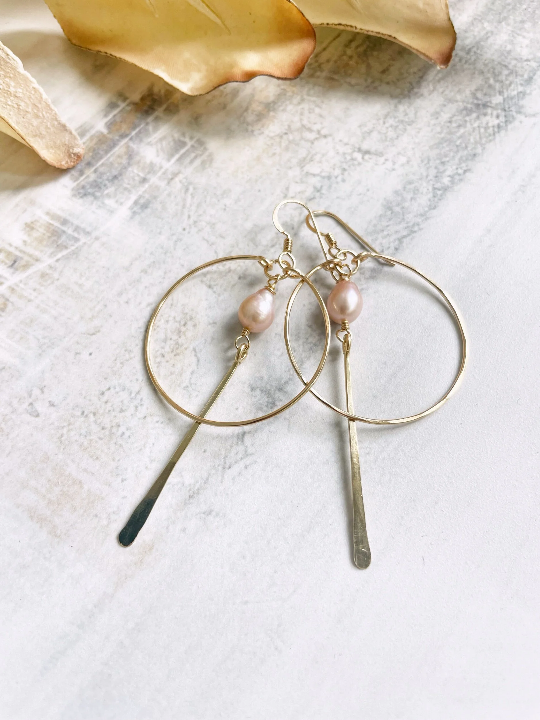 C42C087D-1441-482E-8457-FBC3593CA9D1