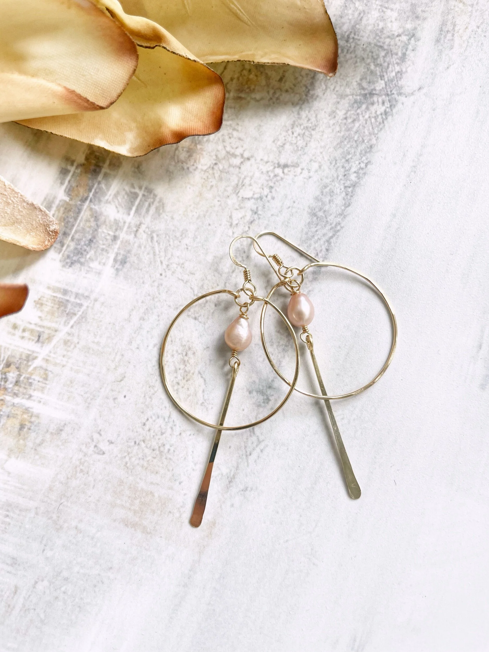 6C19C11C-EAAB-45FC-91CA-7945B33445ED