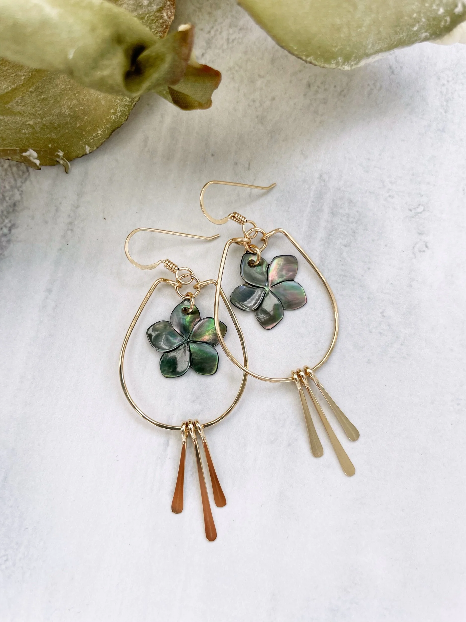 5E92583C-43B0-44C3-B8DB-D9A64375E929