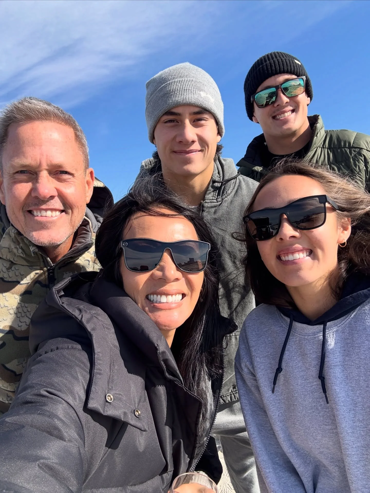 Feeling extra grateful today. So much to be thankful for. Special shout out to this IG community for your support. It means the world. Happy Thanksgiving!!