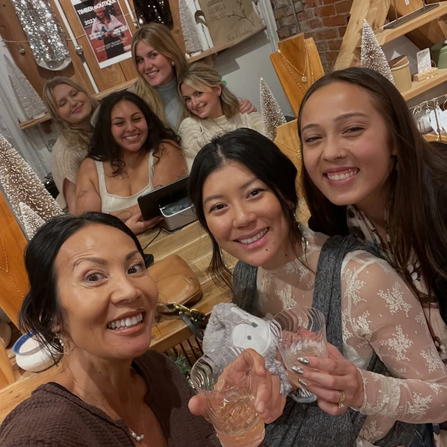 Happy Galentine&rsquo;s to all the amazing women who make life sweeter 💕 @timberboutique