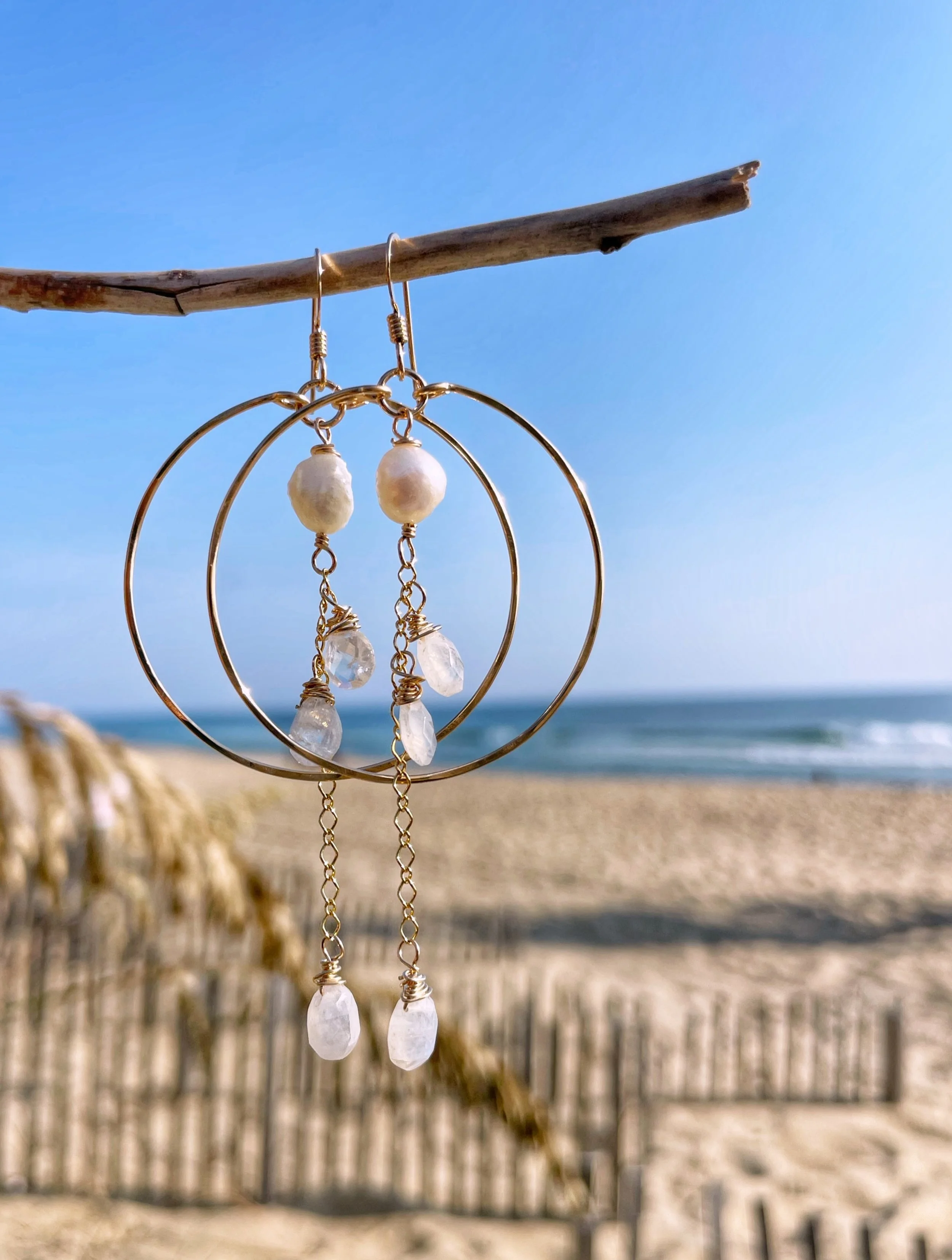 June birthday girls are so lucky!! They get two of my favorite birthstones: pearl + moonstone 🤍
