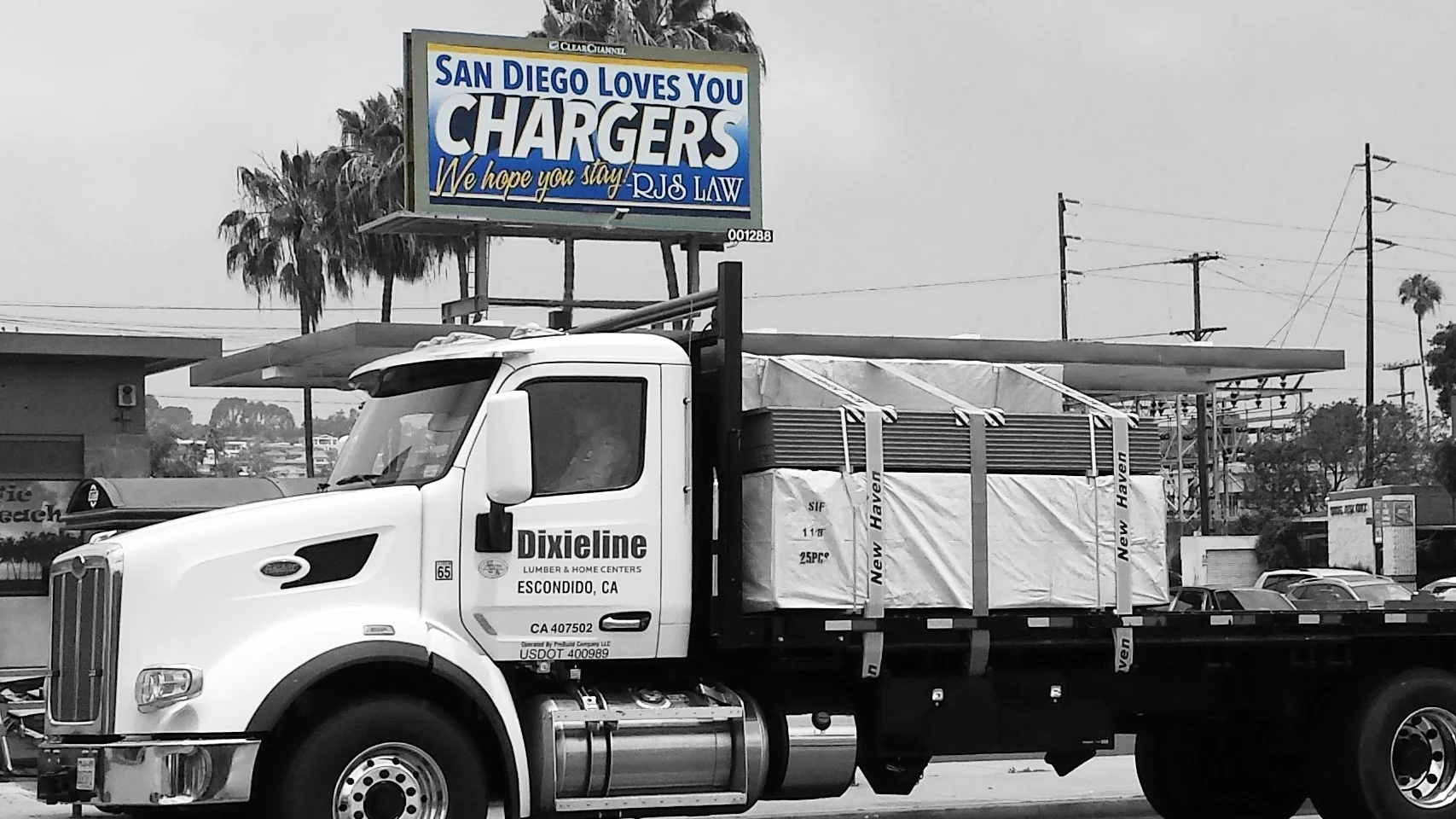 SDCHARGERSBOARD.jpg