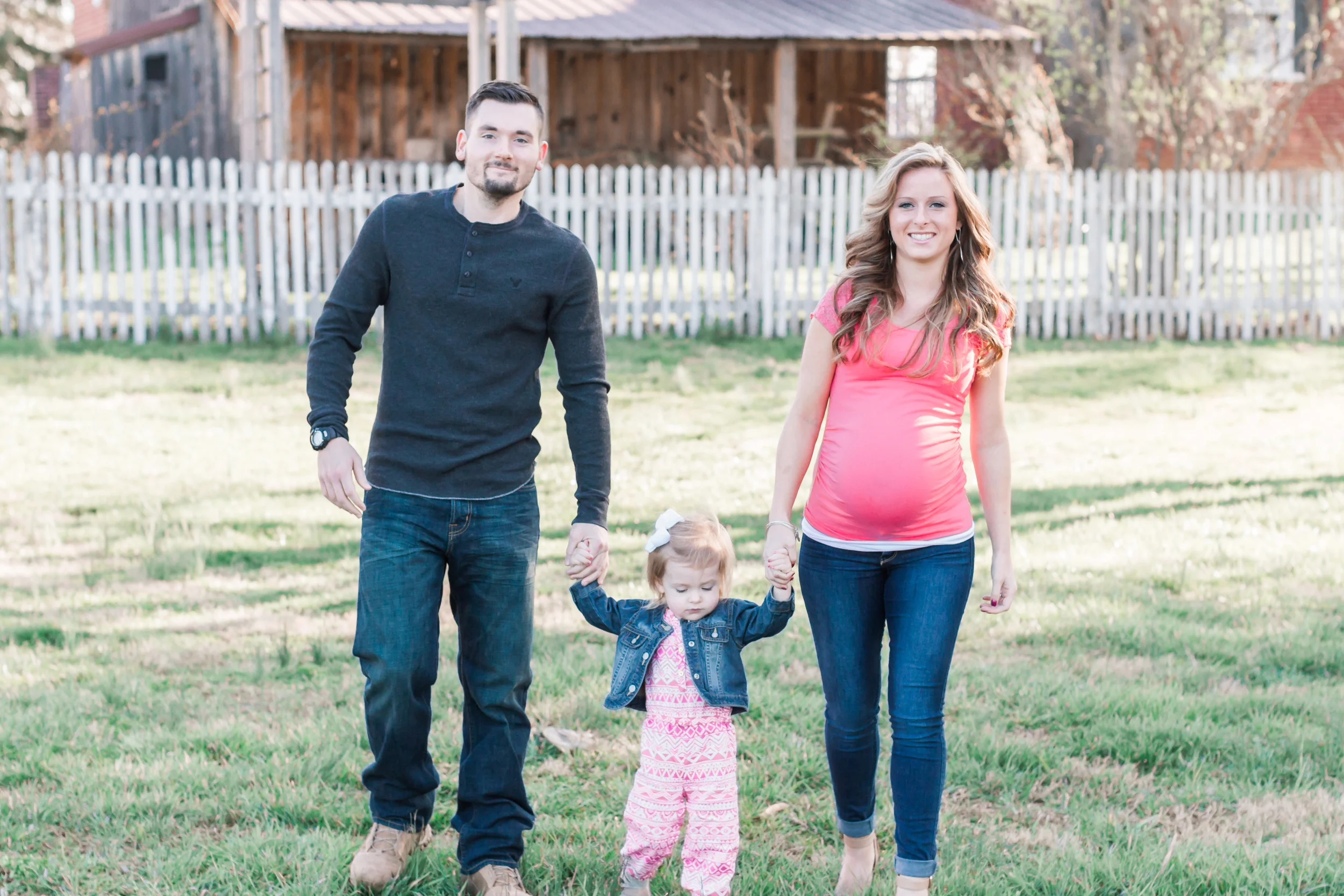 MeganandCoreyMaternity-9.jpg