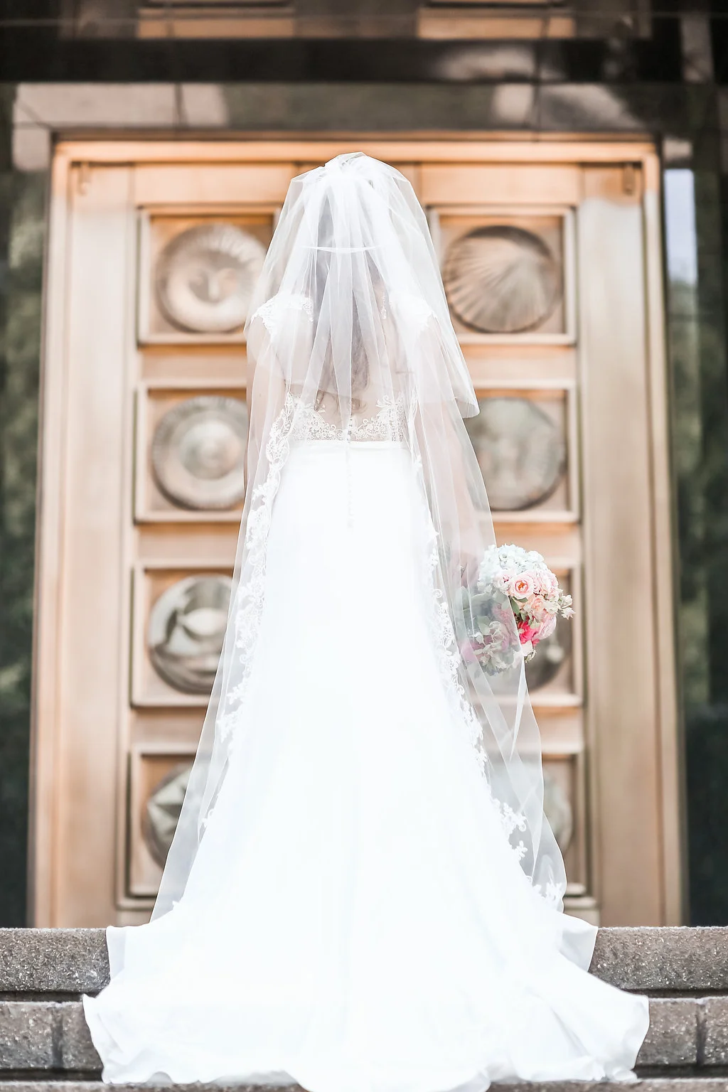Washington DC LDS Temple Wedding & A Navy Blue Middleburg Virginia Reception | Middleburg Virginia | Andrea Rodway Photography