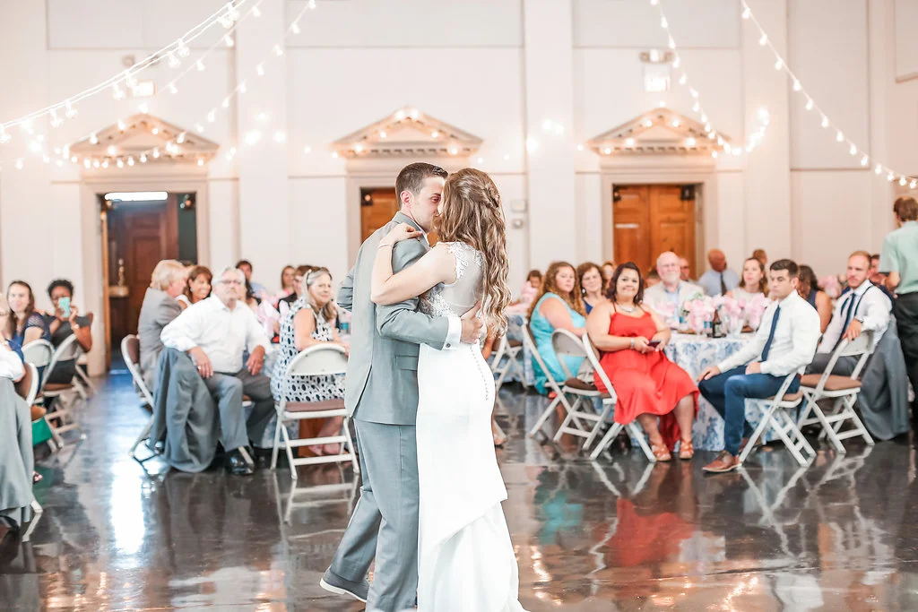 Middleburg Community Center Wedding Middleburg Virginia | Andrea Rodway Photography