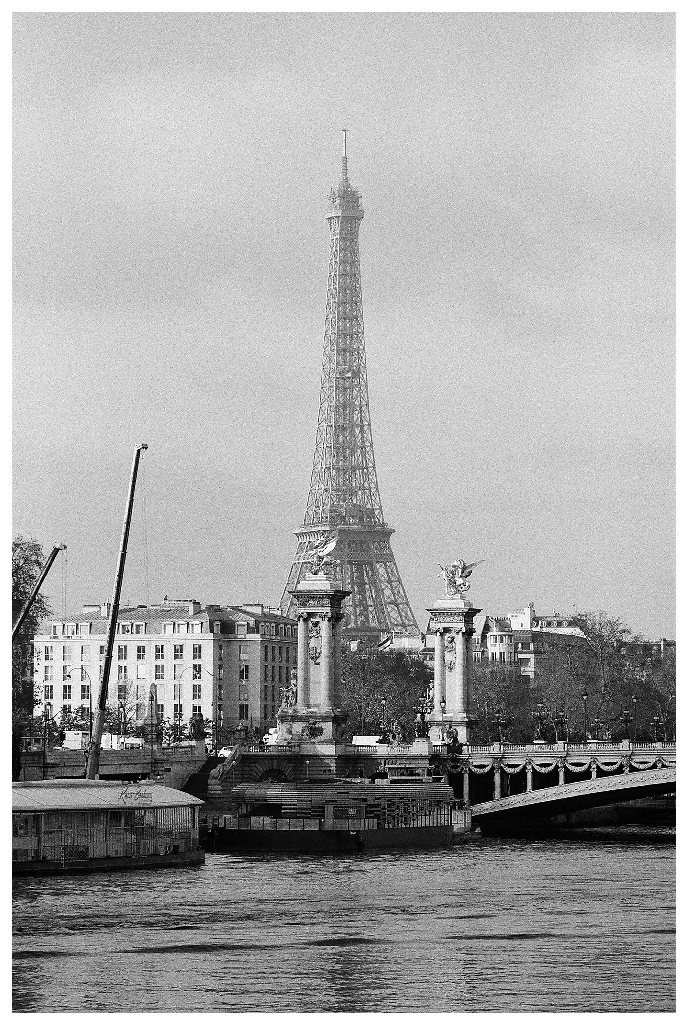 Paris Engagement Photographer | Andrea Rodway Photography