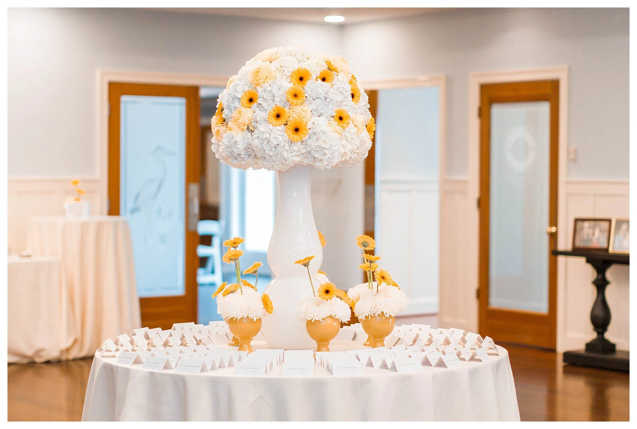Chesapeake Bay Beach Club Wedding | Andrea Rodway Photography