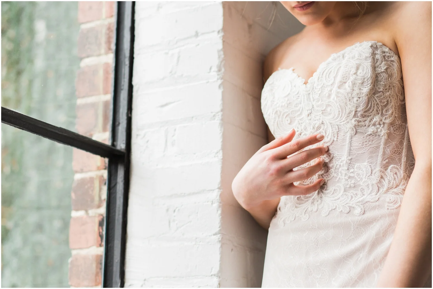 Vibrant Tropical Wedding Inspiration