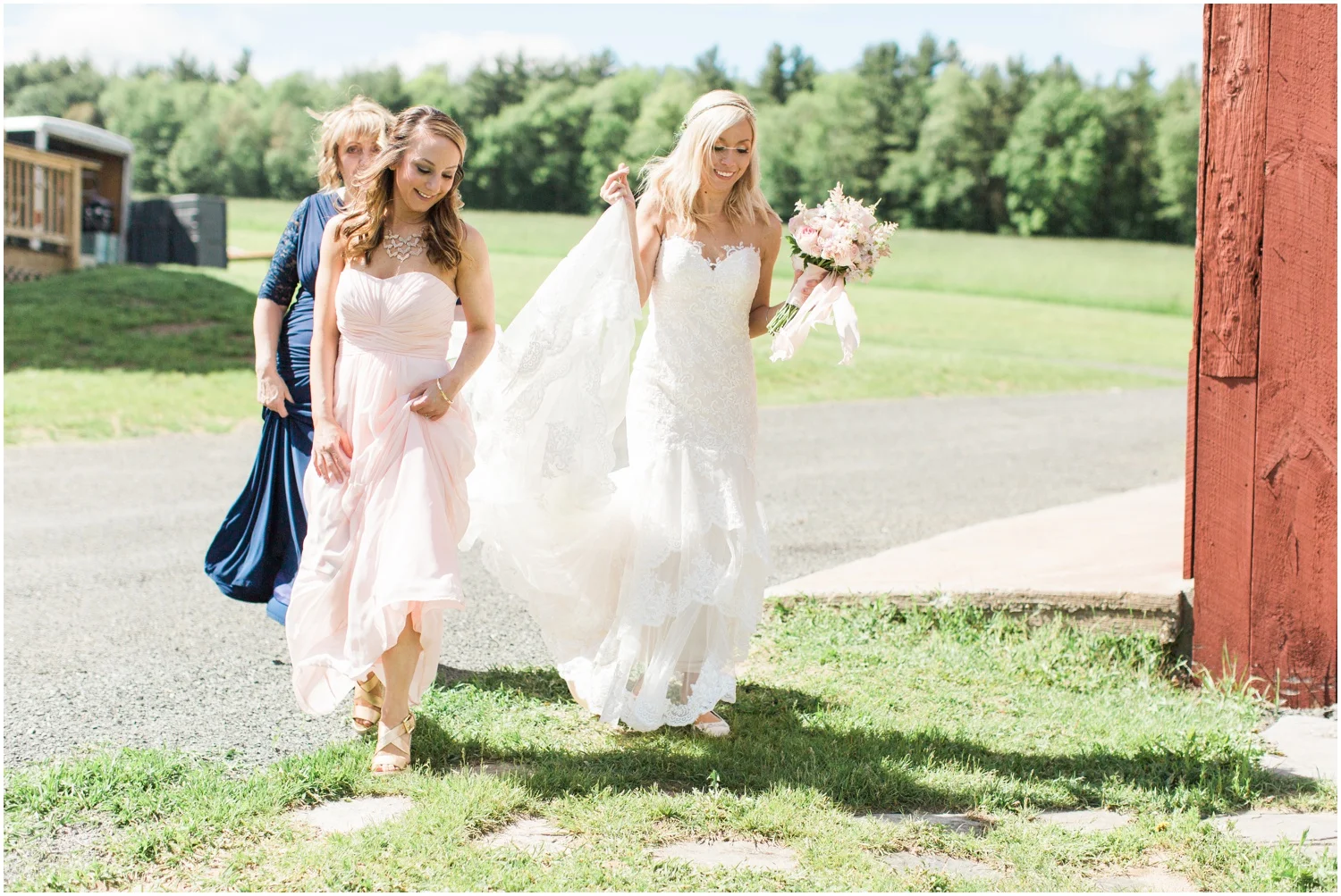Rustin Barn Wedding + New England Wedding Photographer