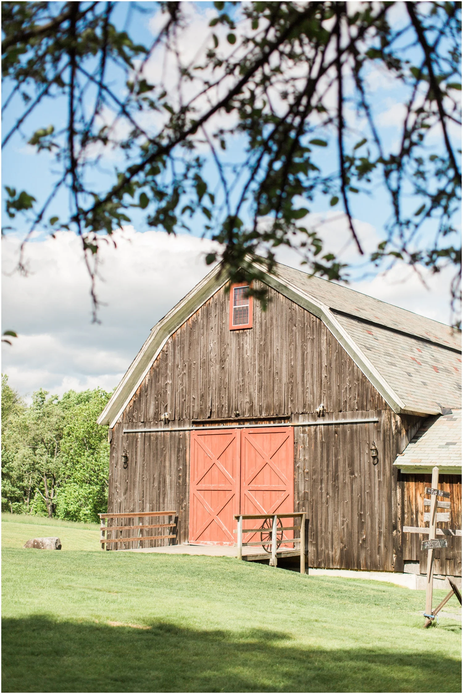 Rustin Barn Wedding + Boston Wedding Photographer