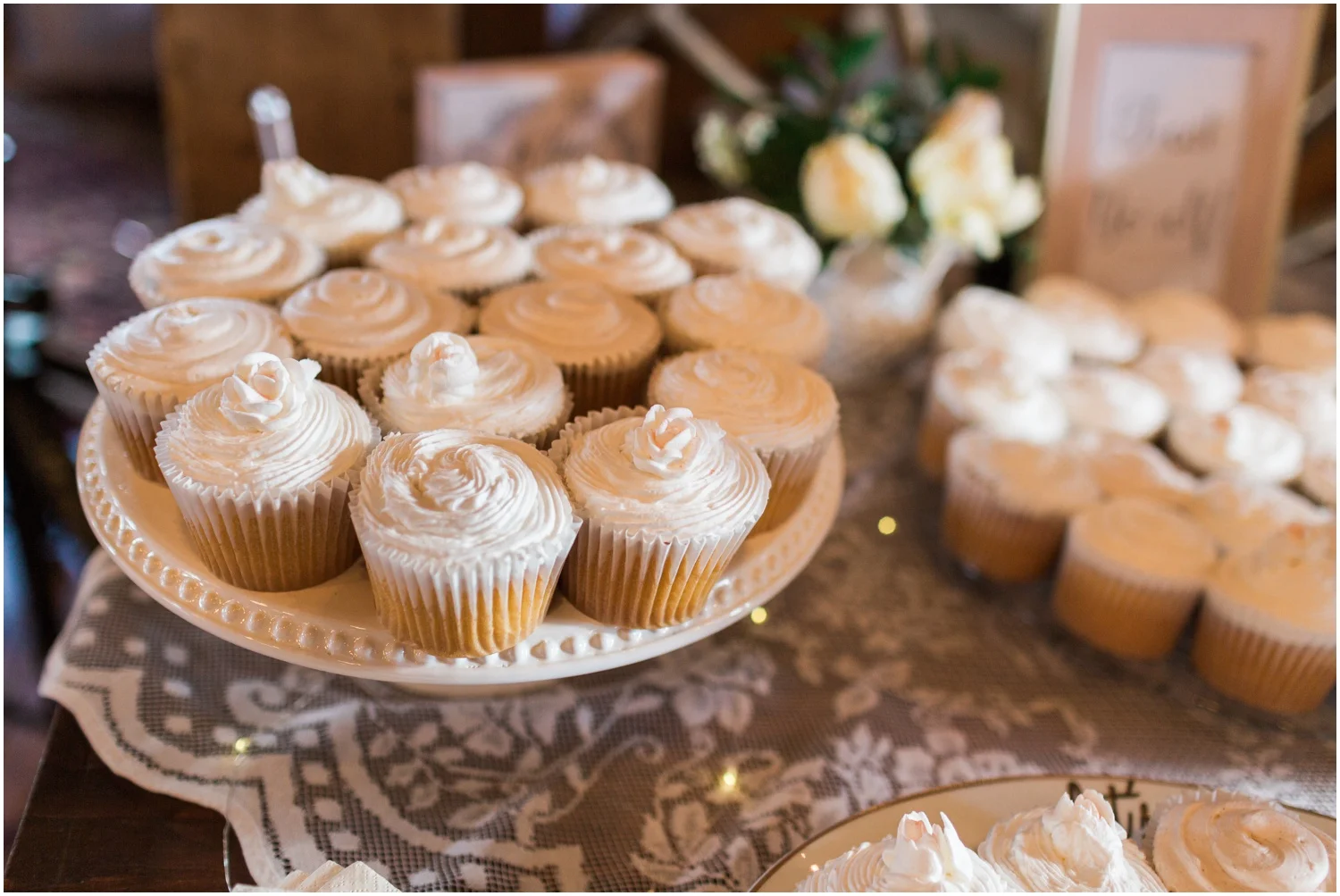 Rustin Barn Wedding + New England Wedding Photographer