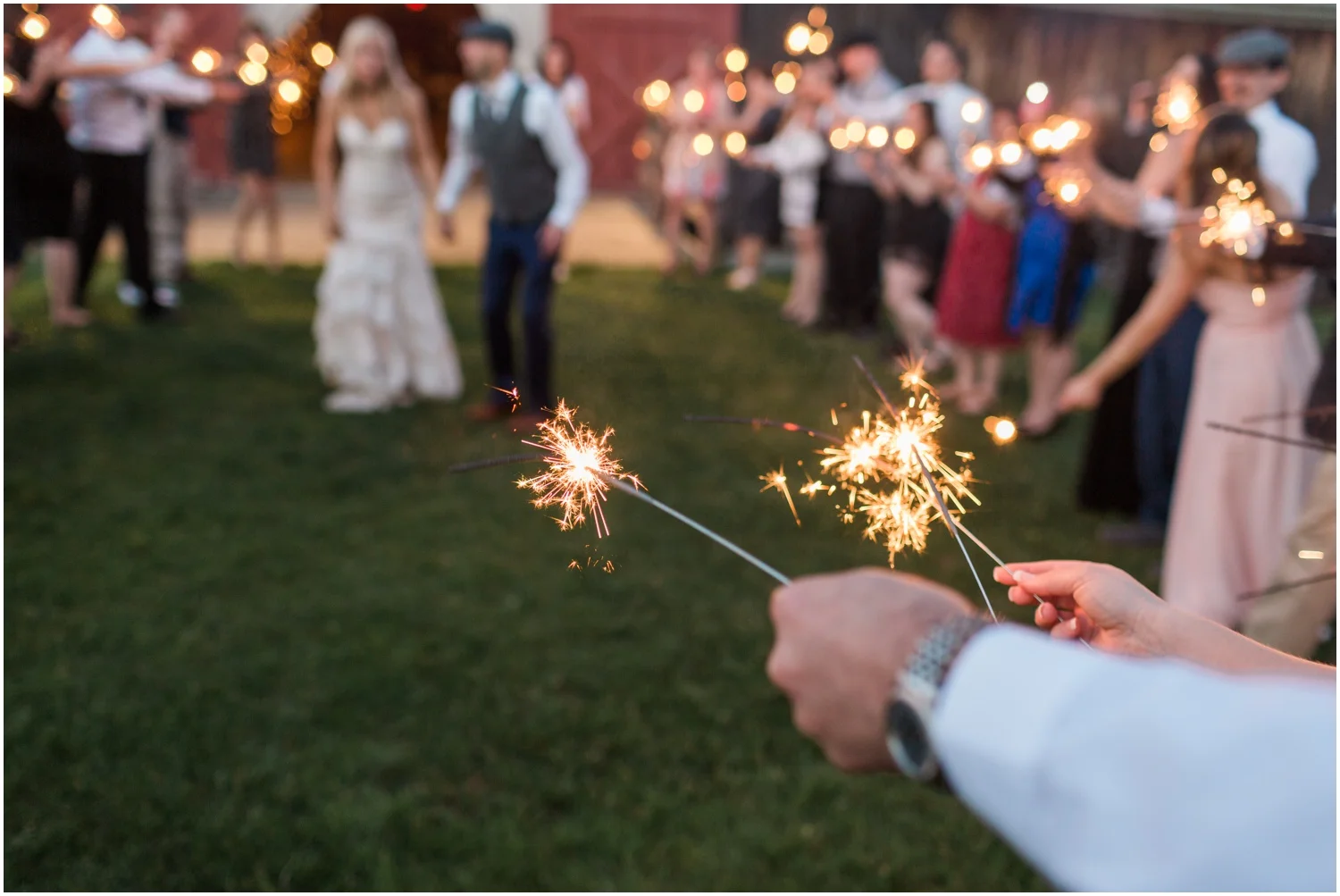 Rustin Barn Wedding + New England Wedding Photographer