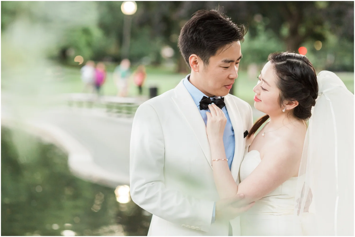 Boston Public Gardens Engagement Session // Boston Engagement Photographer